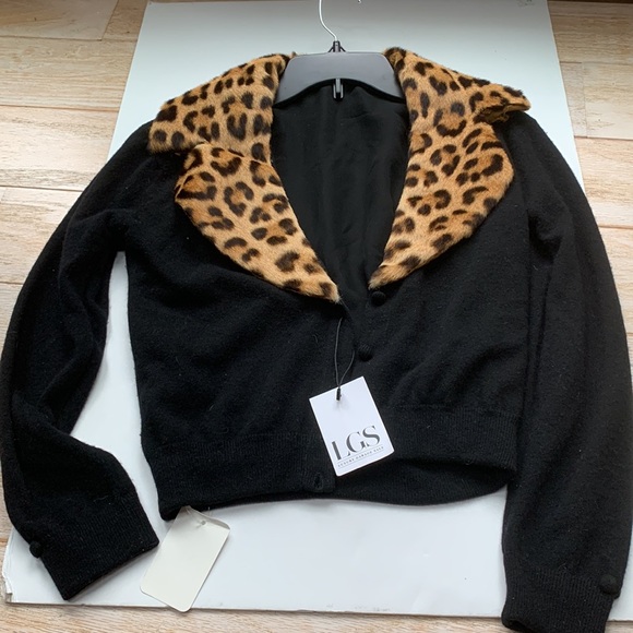 Vintage Luxury Garage Sale Real Fur Leopard🐆Animal Print Cropped Black Cardigan - Picture 12 of 15